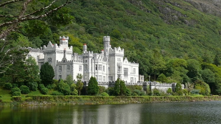 Kylemore Abbey which is a top attraction for travelers in Ireland
