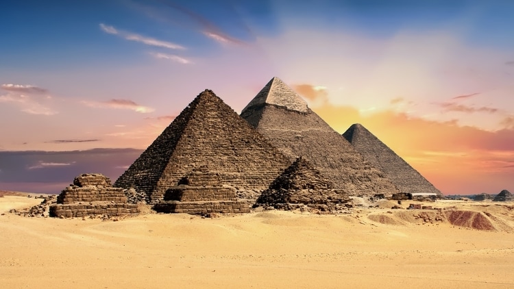 The pyramids of Giza which are a top attraction for travelers in Egypt