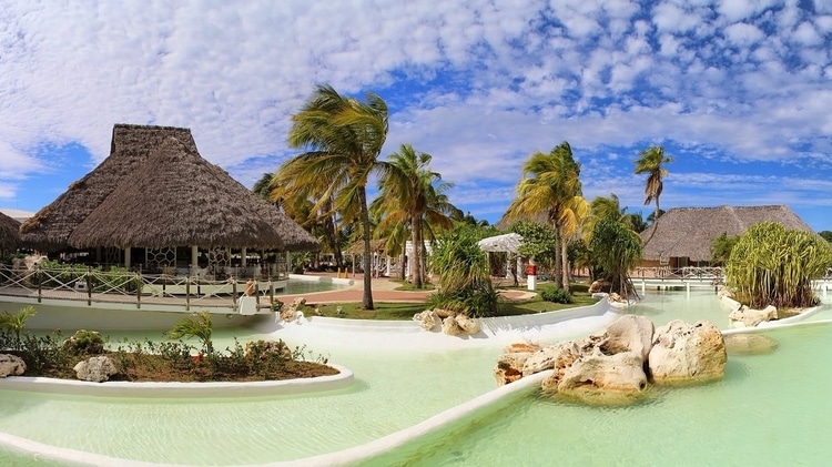 A typical resort that travelers would stay in when visiting Cuba